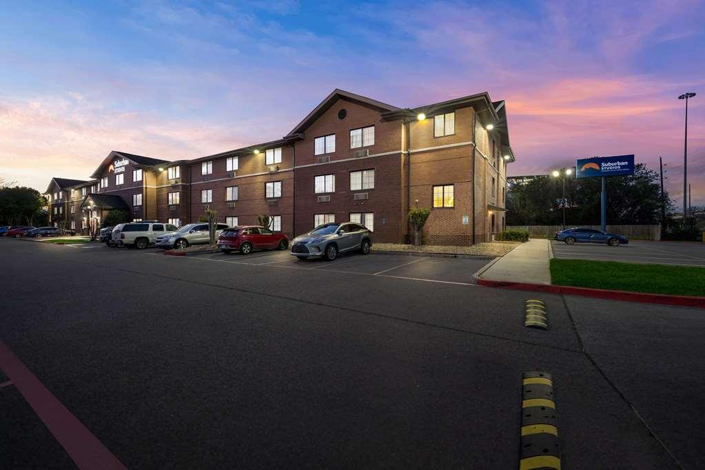 Suburban Studios Houston North I-45 Eksteriør billede