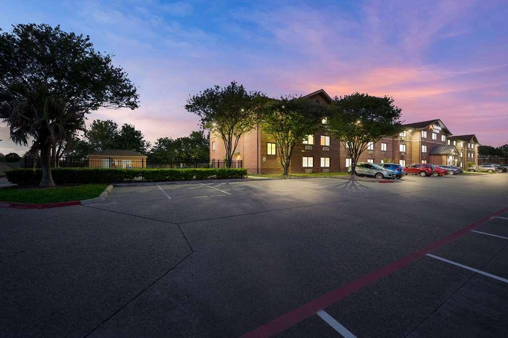 Suburban Studios Houston North I-45 Eksteriør billede